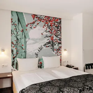 Hotel Helvetia Center, Monachium