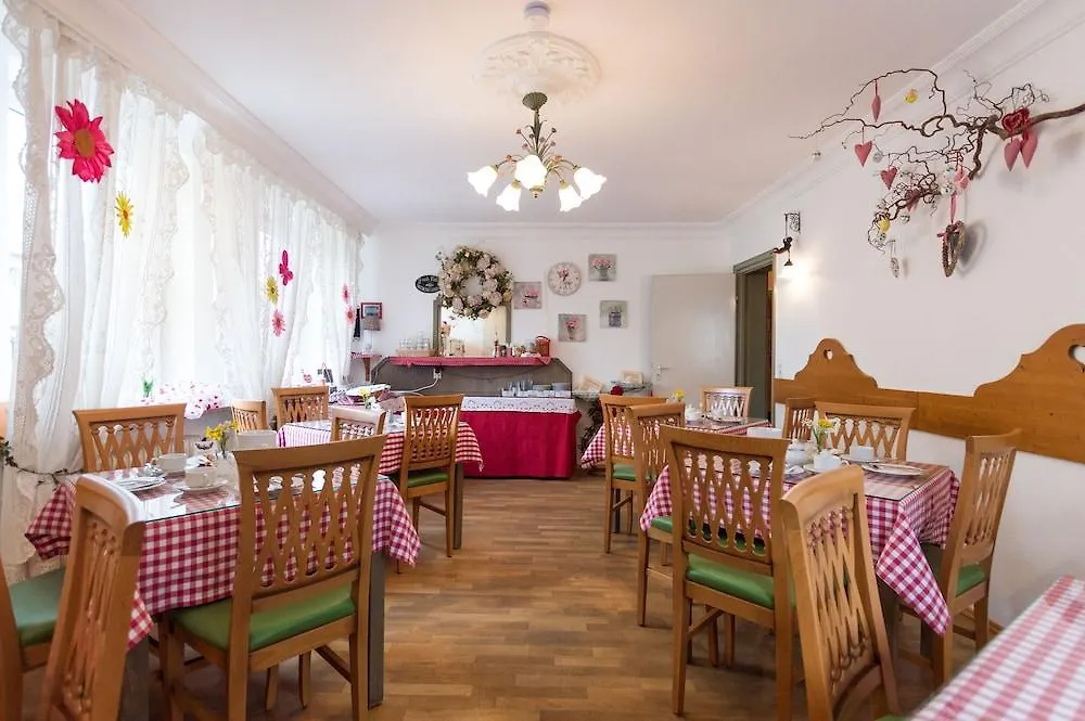 Hotel Monaco Munich 3*,